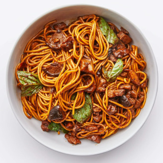 Schezwan Mushroom Noodles